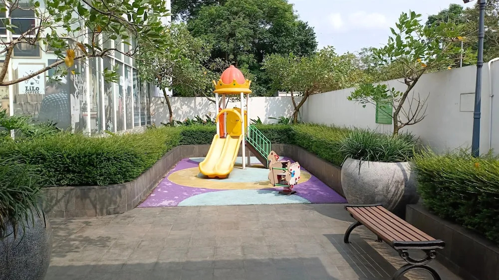 Fully Furnished Studio With Mezzanine Bed At Serpong Garden Apartment