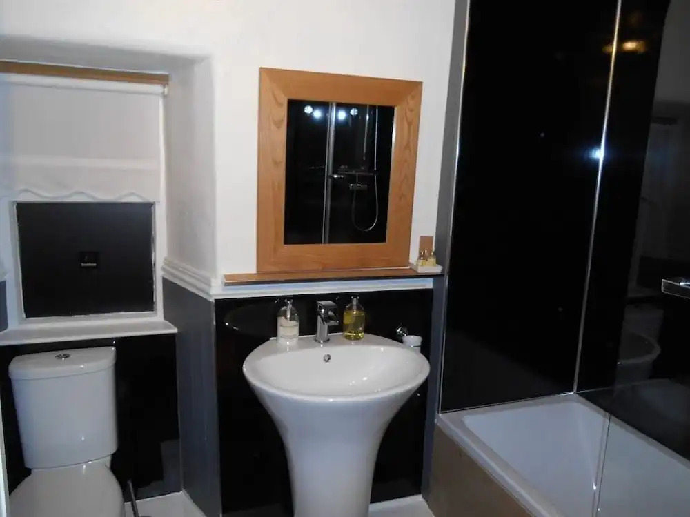 Brookhouse Guest House