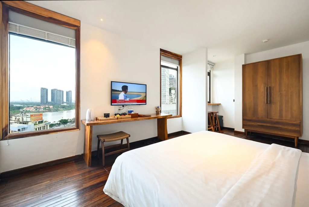 Sky Gem Central Hotel