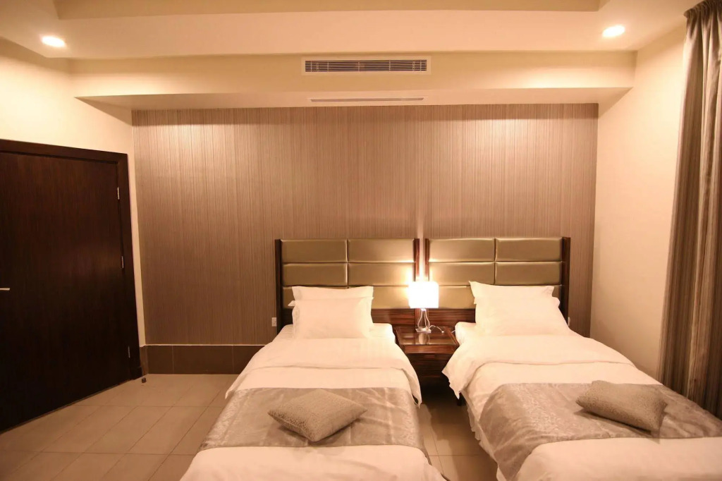 Fakhamet Al Hamra Hotel Apartments