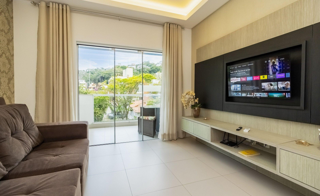 1042 - Apartamento no centro de Bombinhas - Residencial Águas Azuis Apto 203 B