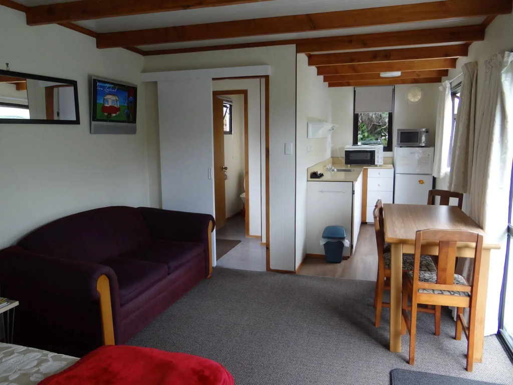 Pictons Waikawa Bay Holiday Park