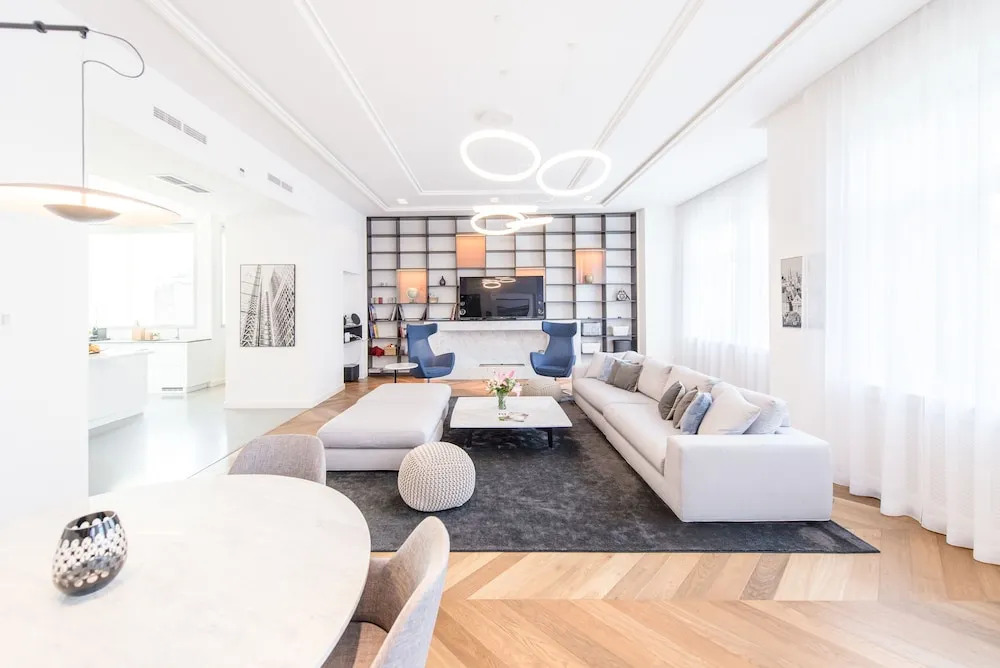 Oasis Apartments - Broadway I