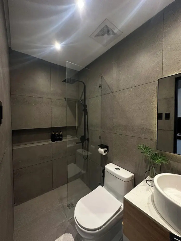 Caldwell Boutique Hotel