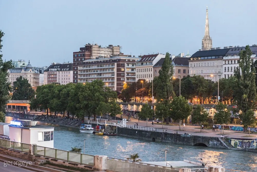 Rooftop Suite Börse by welcome2vienna