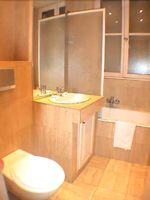Apartment Locaflat Espace Greuze