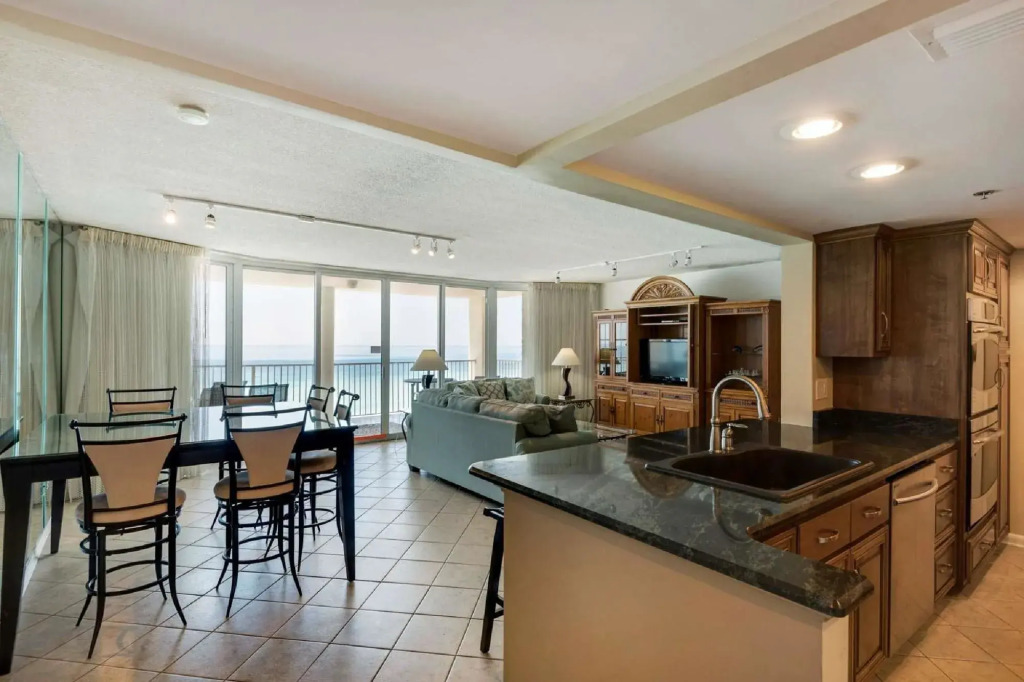 903 Long Beach Resort Tower III