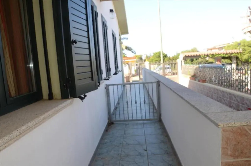 Appartamenti in villa indipendente a 200 metri dalla spiaggia