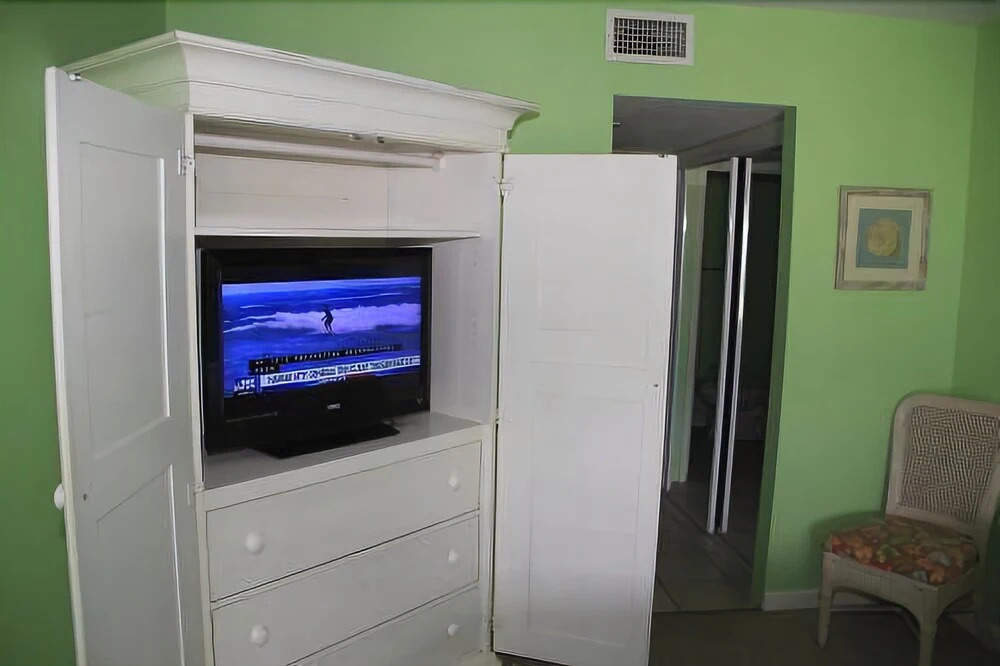Sugar Beach 328 3 Bedroom Condo by RedAwning