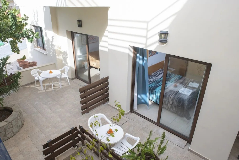 C & A Hotel Apartments