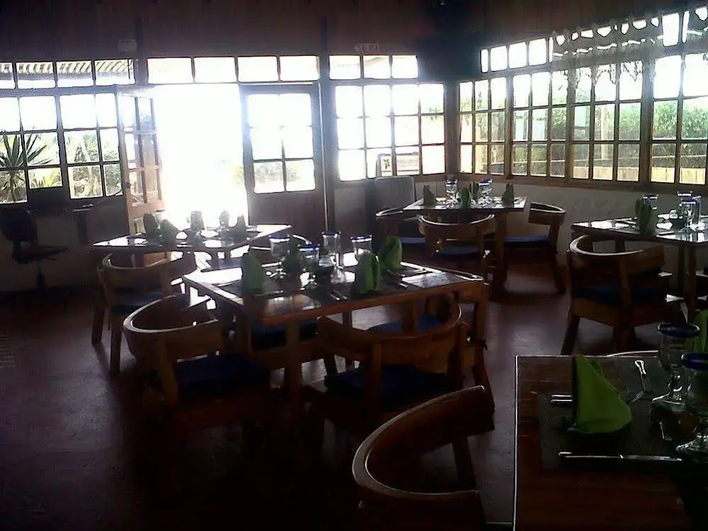 Red Mangrove Isabela Lodge
