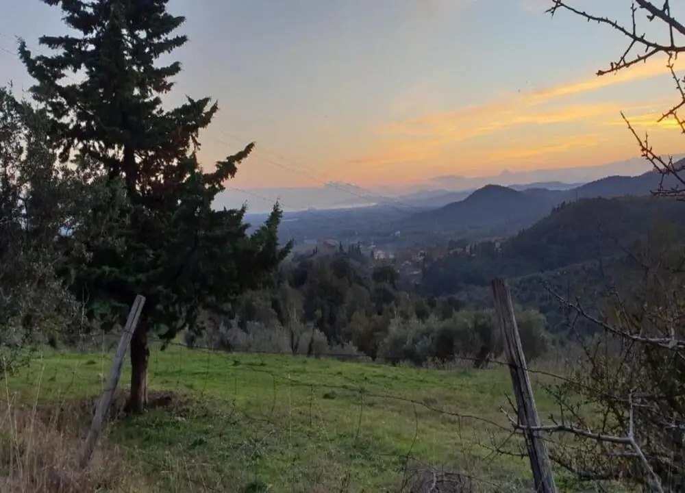 Farmhouse in Suvereto With Sea Views
