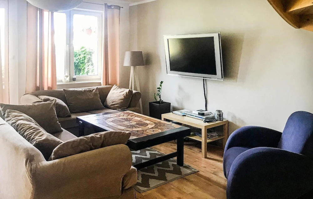 Stunning Home In Darlowo With Wifi