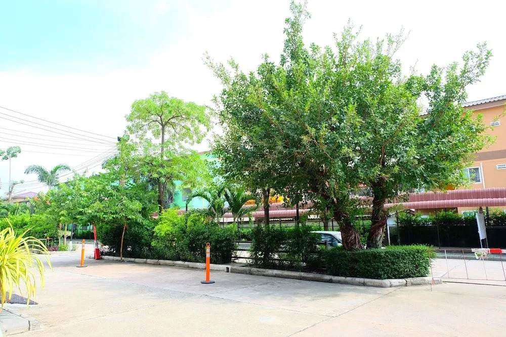 Chai Hotel Bangbo