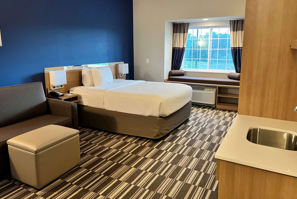 Microtel Inn & Suites by Wyndham Fountain Fort Carson