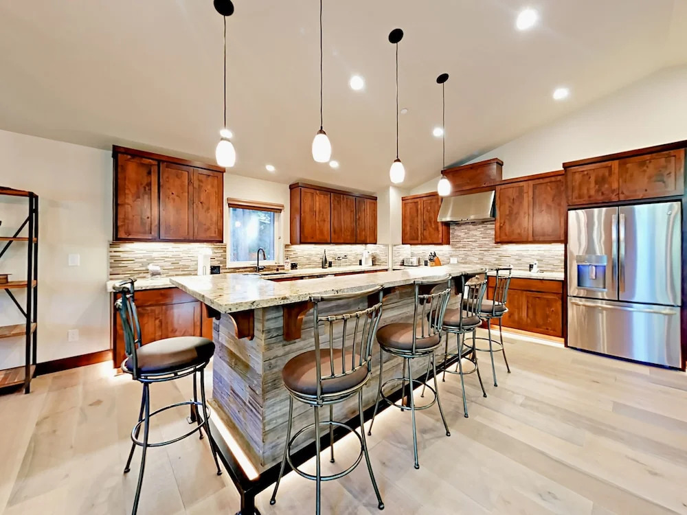 1183 Prospector Trl Home
