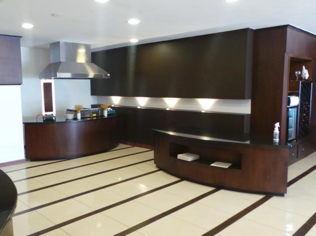 Amman Airport Hotel