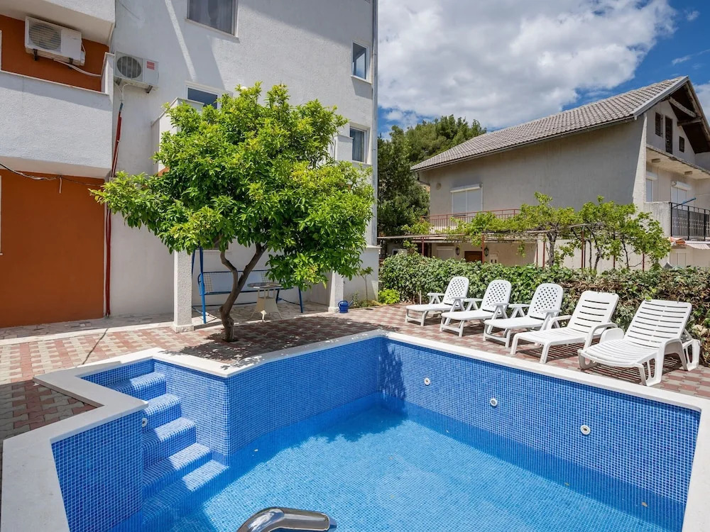 Apartment Lucija near Trogir