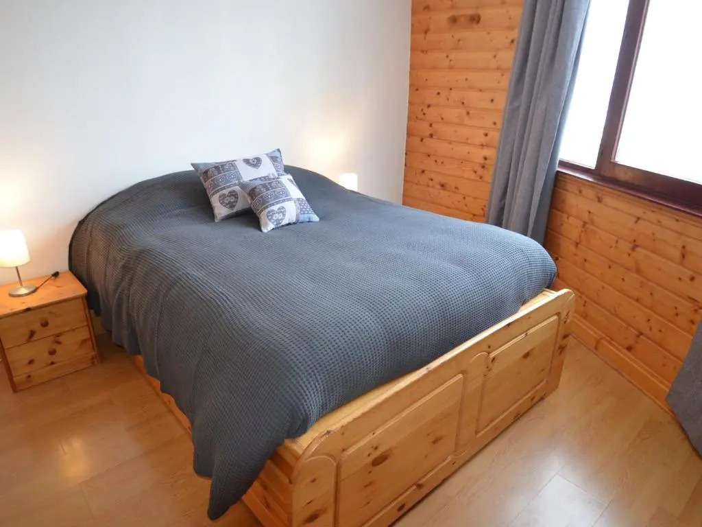 Appartement Les Menuires, 4 pièces, 8 personnes - FR-1-452-21