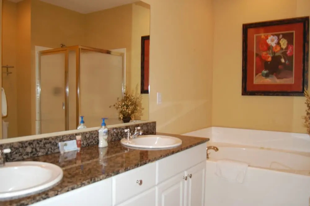 Legacy 0505 - 3 Br Villa