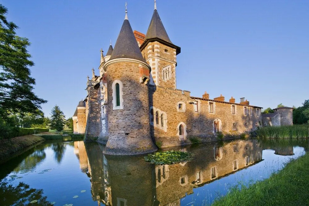 Château De La Colaissière
