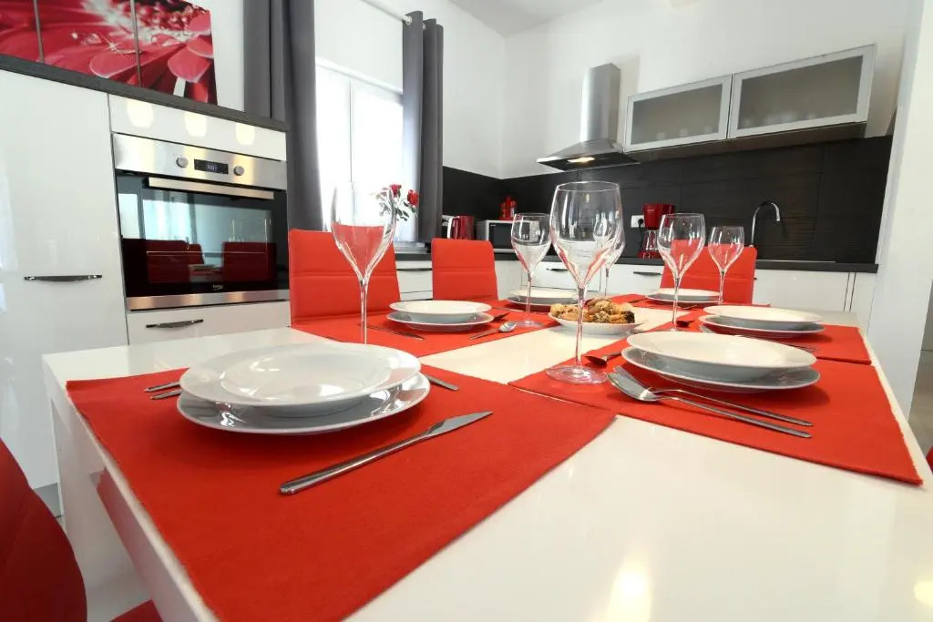 Villa Luna - beautiful, modern and luxurious