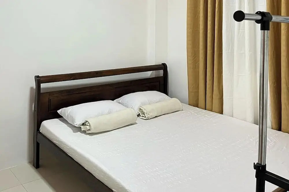 Krystalclaine Homestay-Burnham Hill Condo