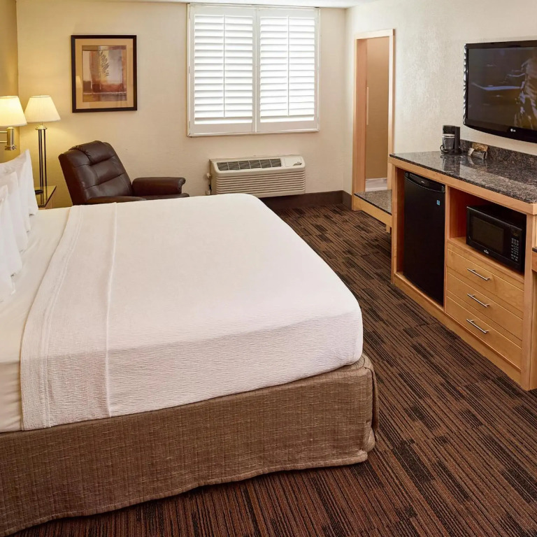 LivINN Hotel St. Paul – I-94 – East 3M Area