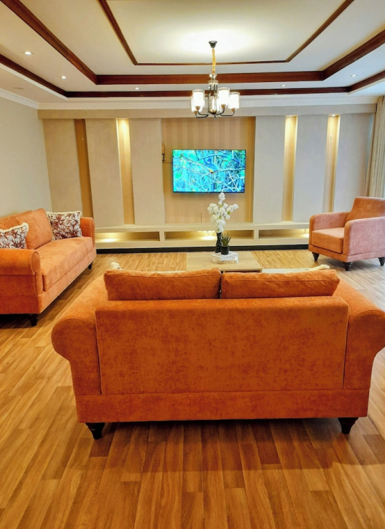 Luxurious 4-bedroom Apartment With Pool Access in Lavington