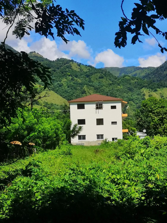 pié de la montaña