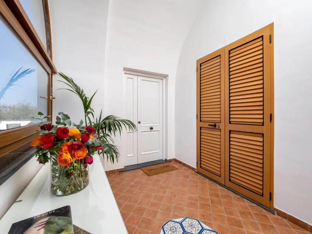 De Vivo Realty - Palazzo Russo