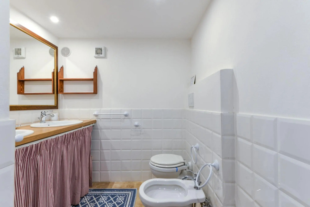 Bacio del sole, newly renovated four-room apartment, made by 7 beds-Bacio Del Sole