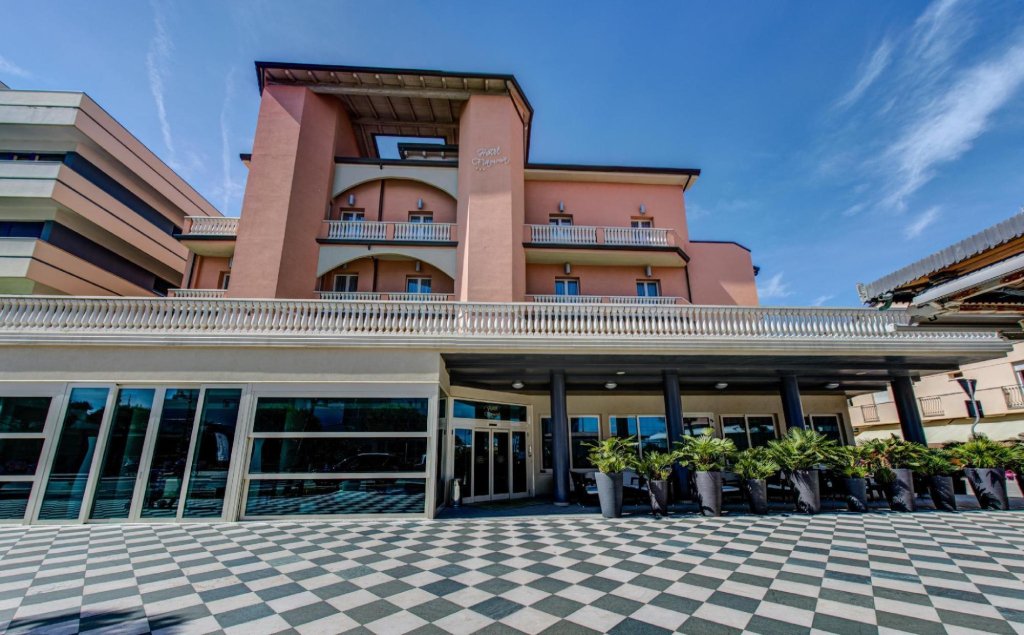 Hotel Fiamma & SPA Cesenatico