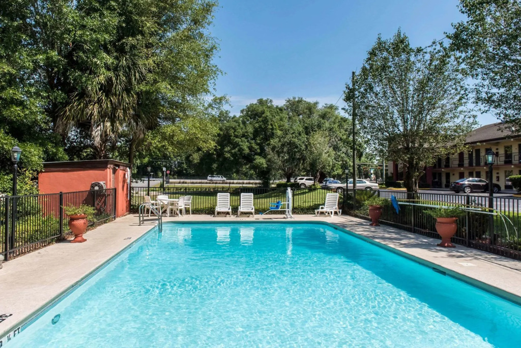 Red Roof Inn Tallahassee East