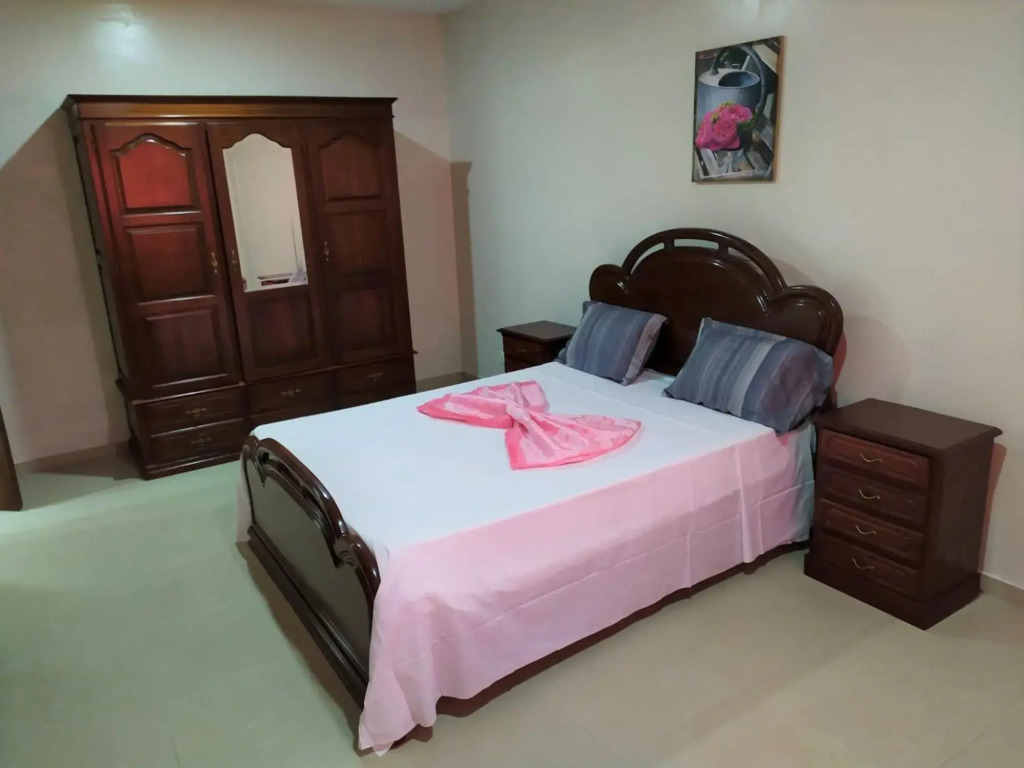 Casa Cabral : Big Apartment next to the beach