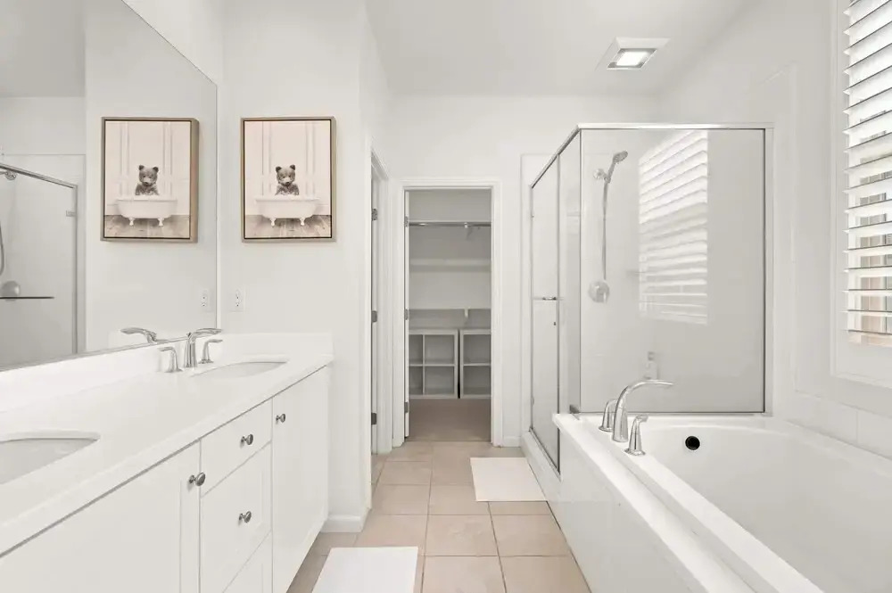 Stylish 3BR Irvine Oasis Family Friendly w Garage
