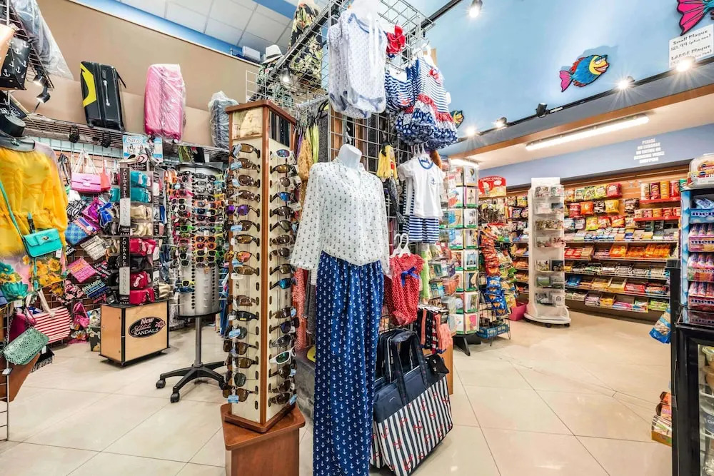 Rodeway Inn & Suites Fort Lauderdale Airport & Cruise Port