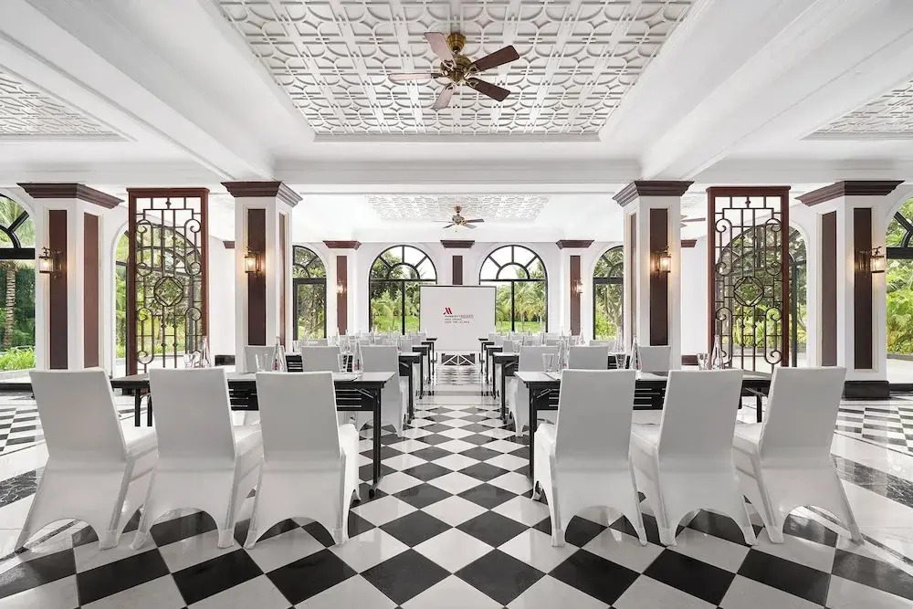 Luxury Marriot Resort & Spa - Nha Trang