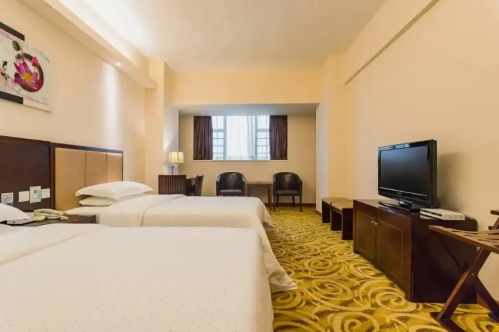 Rezen Proyal Hotel