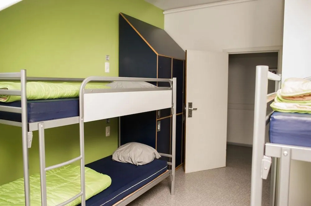 Auberge de Jeunesse de Tournai - Youth Hostel