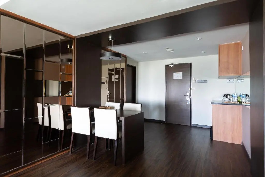 Chaya Hotel