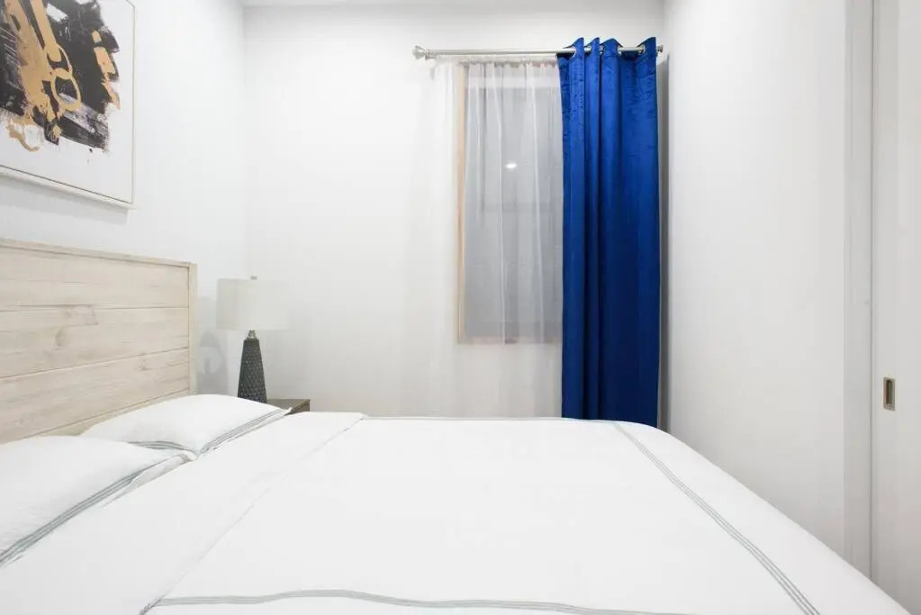 78 2A Brand new 1BR Prime UES WD in Unit