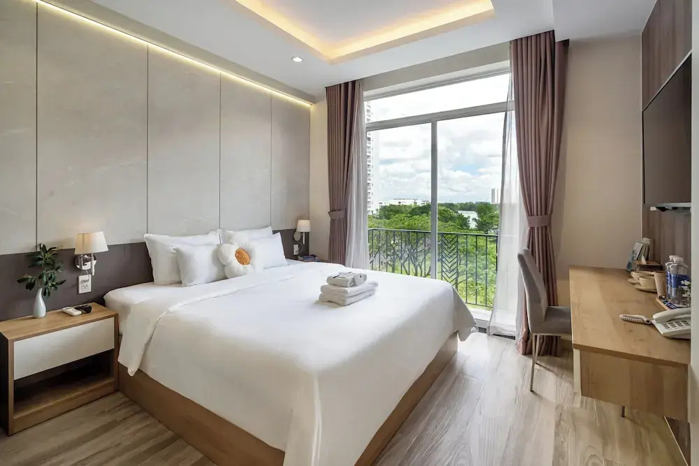 The Royal Healing - Phu My Hung