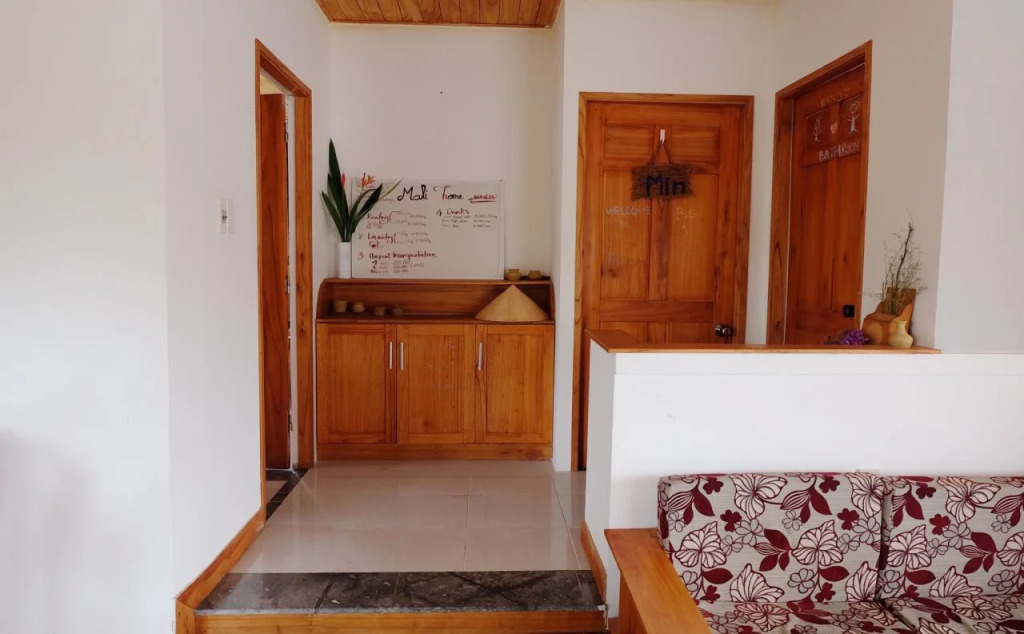Mali Home 1