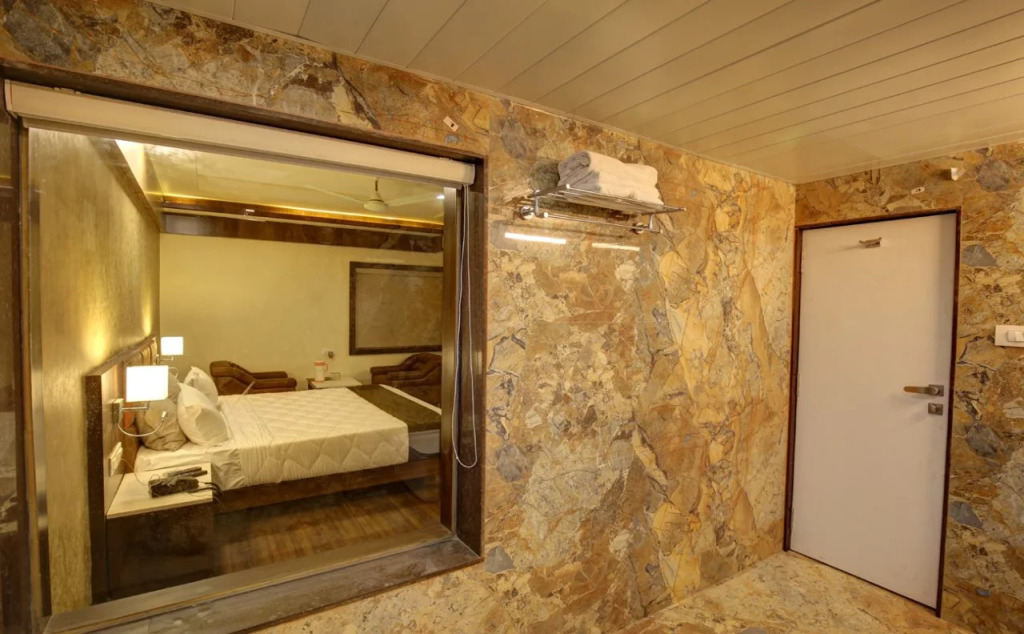 Keshwaras Residency