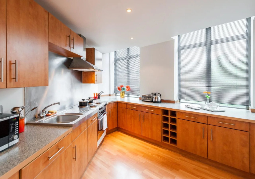 Smart City Apartments - City Road