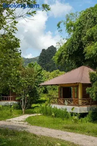 Monkey Mansion Bungalows