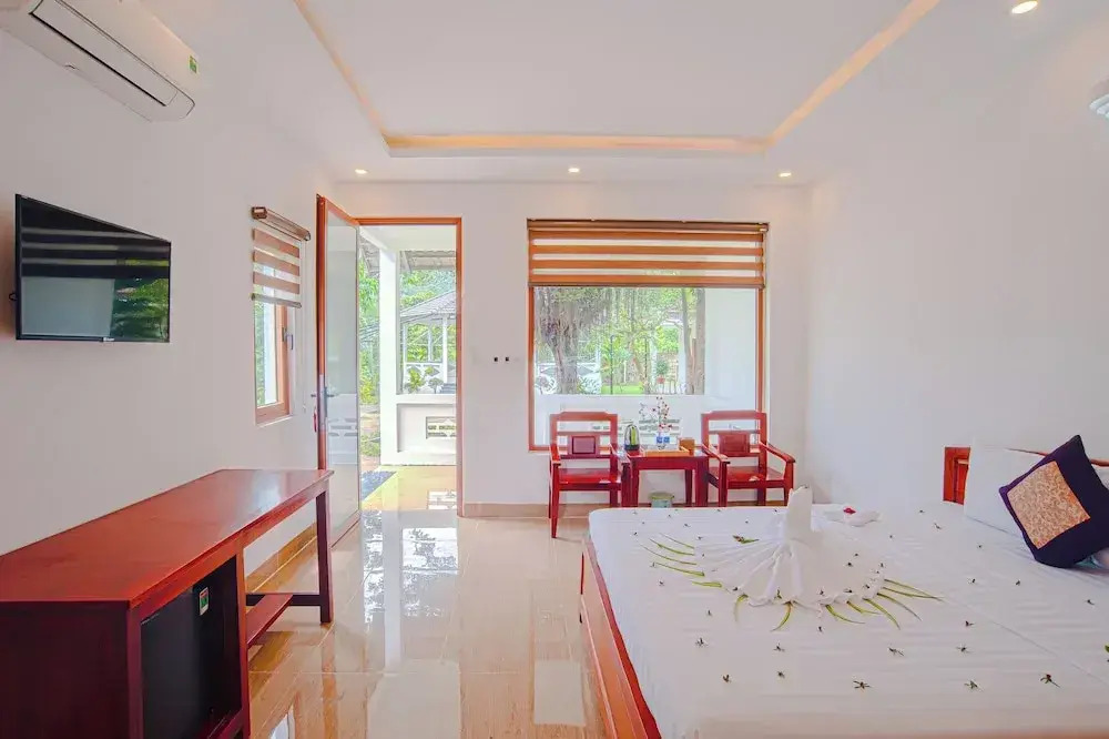 YNG-Luxor Resort Phu Quoc