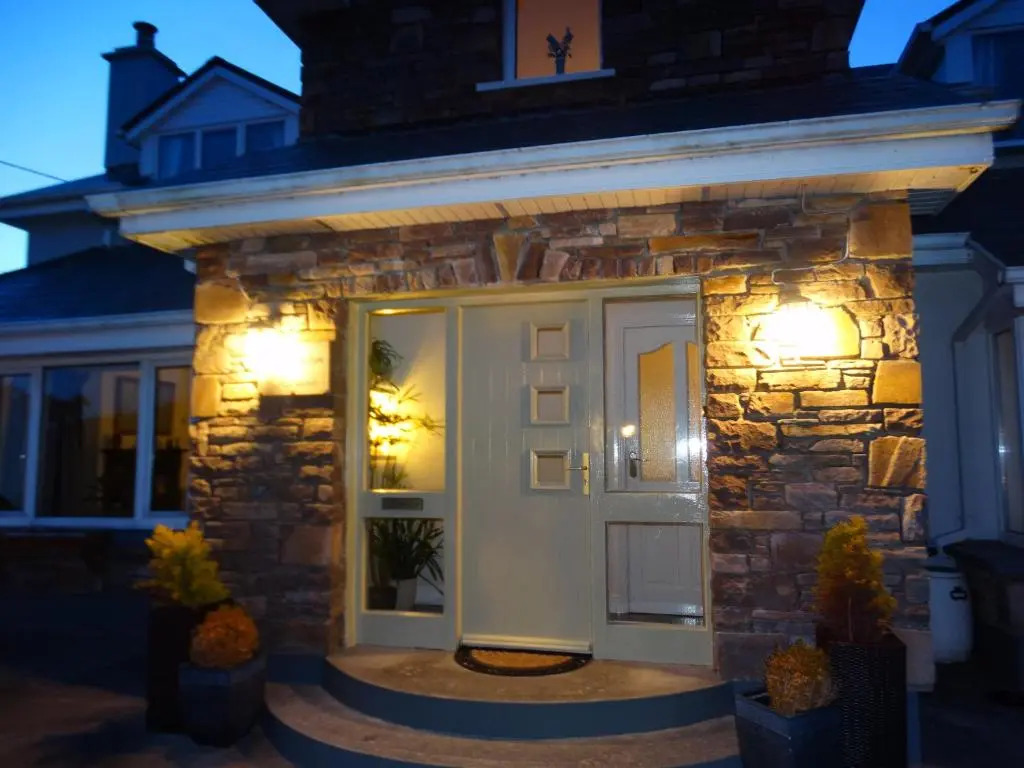 Dunlavin House BB