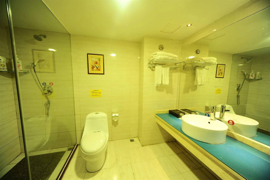 Junshan Hotel